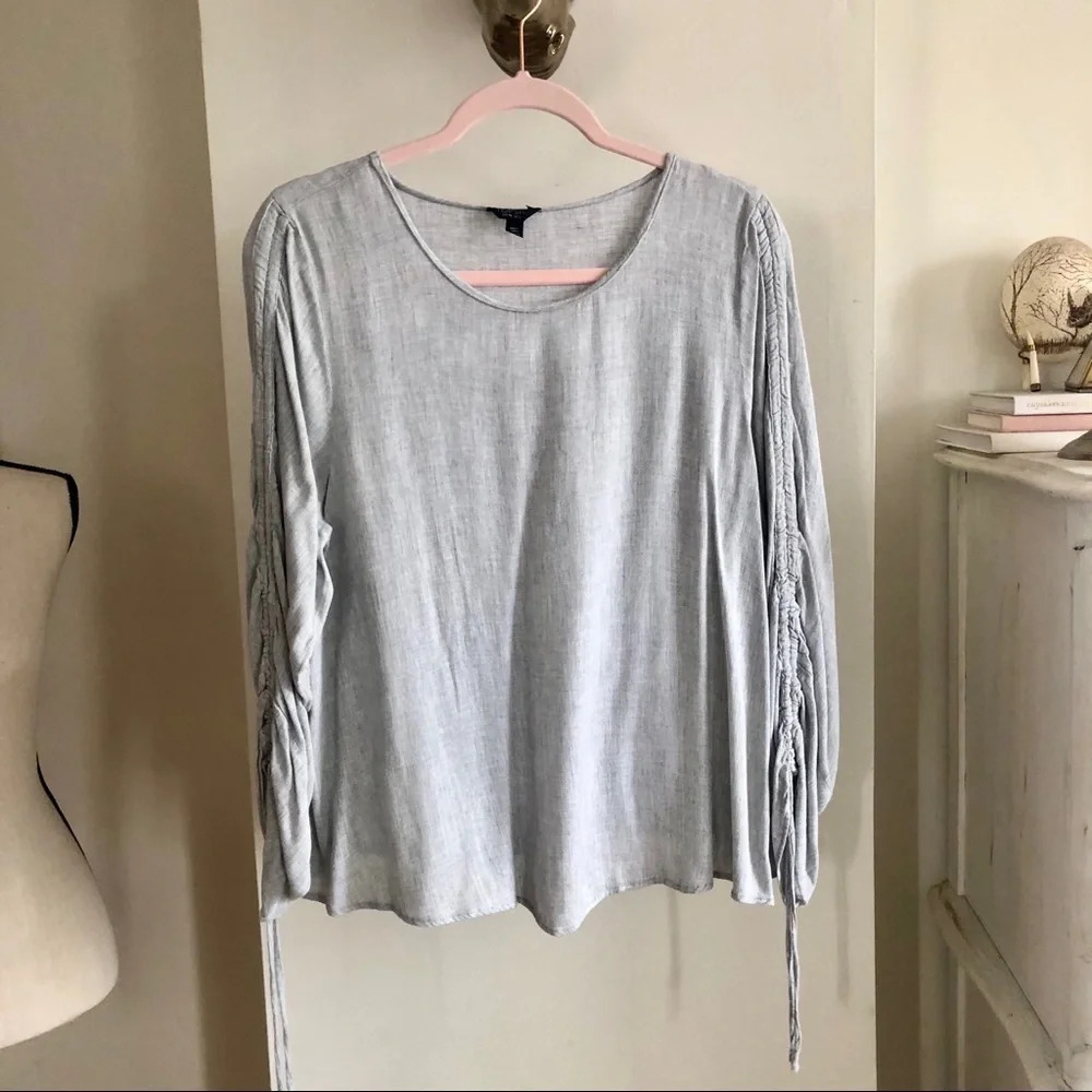 Topshop loose long sleeves top. Size 12